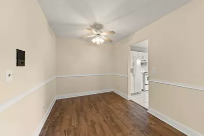 861 Yosemite Trail #B, Roselle, IL 60172 - Photo 7