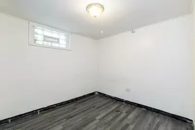1720 Leland Avenue, Evanston, IL 60201 - Photo 17