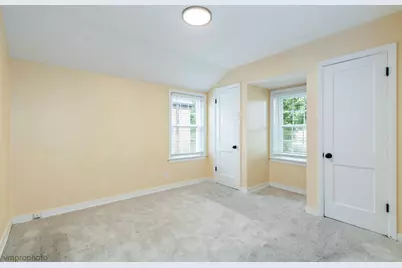 1720 Leland Avenue, Evanston, IL 60201 - Photo 11