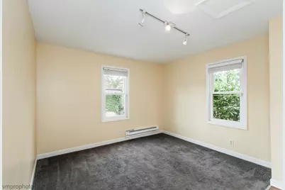 1720 Leland Avenue, Evanston, IL 60201 - Photo 9