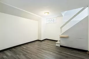 1720 Leland Ave, Evanston, IL 60201 - Photo 15
