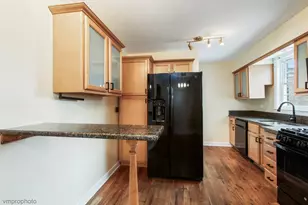 1720 Leland Ave, Evanston, IL 60201 - Photo 7