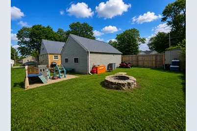 470 Marguerite Street, Elgin, IL 60123 - Photo 23