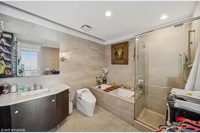 401 N Wabash Avenue #52C, Chicago, IL 60611 - Photo 7