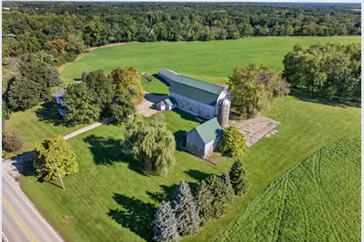 3208 S Country Club Road, Woodstock, IL 60098 - Photo 95