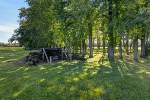 3208 S Country Club Rd, Woodstock, IL 60098 - Photo 105