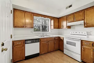 2815 Glenwood Lansing Rd, Lynwood, IL 60411 - Photo 5