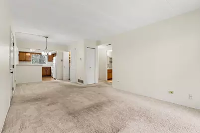 2815 Glenwood Lansing Road #206, Lynwood, IL 60411 - Photo 3