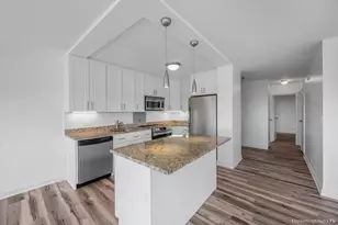 3900 N Lake Shore Dr, Chicago, IL 60613 - Photo 5