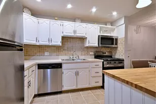 110 W Butterfield Rd, Elmhurst, IL 60126 - Photo 29