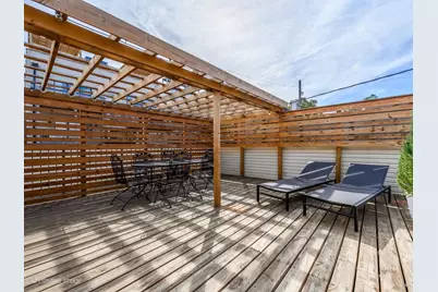 2227 W Medill Avenue, Chicago, IL 60647 - Photo 35