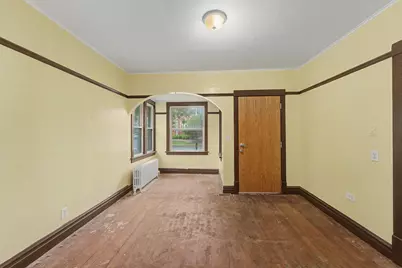 411 N Arlington Heights Road, Arlington Heights, IL 60004 - Photo 3
