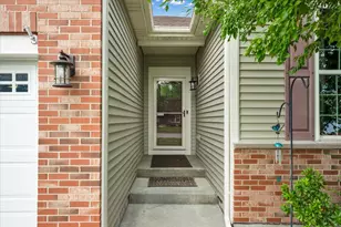 1838 Alta Dr, Volo, IL 60020 - Photo 3