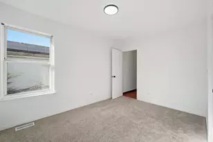 657 S McAlister Ave, Waukegan, IL 60085 - Photo 13