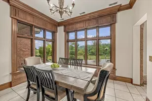 5N719 Castle Dr, Saint Charles, IL 60175 - Photo 17