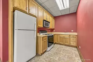 5N719 Castle Dr, Saint Charles, IL 60175 - Photo 67