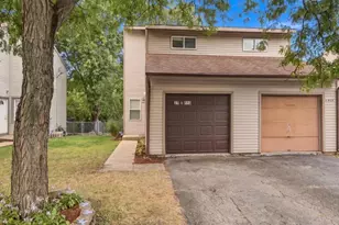 27W113 Cooley Ave, Winfield, IL 60190 - Photo 1