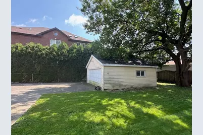 8229 W Summerdale Avenue, Chicago, IL 60656 - Photo 5