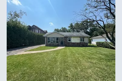8229 W Summerdale Avenue, Chicago, IL 60656 - Photo 1