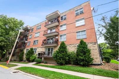 8733 Willow Boulevard #1C, Willow Springs, IL 60480 - Photo 1