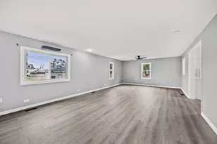 3250 186th St, Lansing, IL 60438 - Photo 7