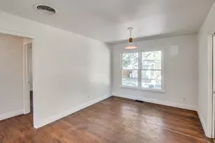 2433 Southwood Dr, Dallas, TX 75233 - Photo 9