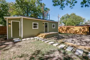 2433 Southwood Dr, Dallas, TX 75233 - Photo 31