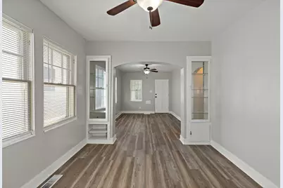 2809 Commercial Avenue, South Chicago Heights, IL 60411 - Photo 9