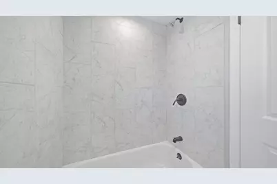 139 W 83rd Street, Chicago, IL 60620 - Photo 11