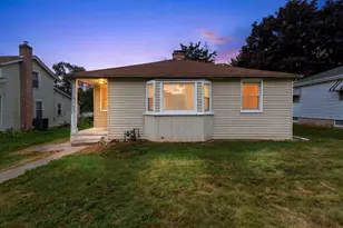 939 N Sleight St, Naperville, IL 60563 - Photo 1