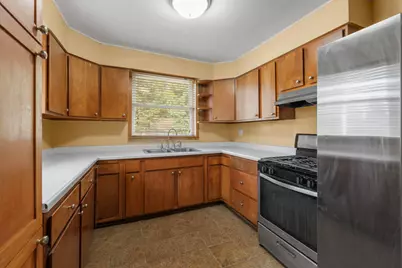 939 N Sleight Street, Naperville, IL 60563 - Photo 3
