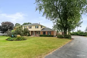 4S170 Hazelcrest Dr, Sugar Grove, IL 60554 - Photo 3