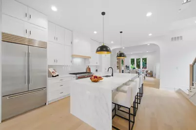 1914 N Rockwell Street, Chicago, IL 60647 - Photo 13