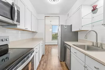 5401 S Hyde Park Boulevard #705, Chicago, IL 60615 - Photo 7