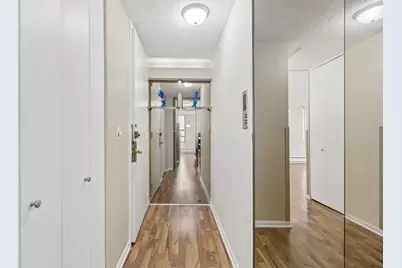 5401 S Hyde Park Boulevard #705, Chicago, IL 60615 - Photo 11