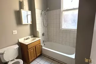 4237 W Gladys Ave, Chicago, IL 60624 - Photo 9