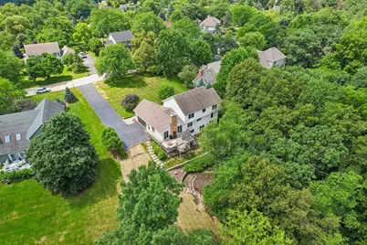 230 Deer Run, Crystal Lake, IL 60012 - Photo 37
