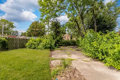 7536 S Damen Avenue, Chicago, IL 60620 - Photo 17