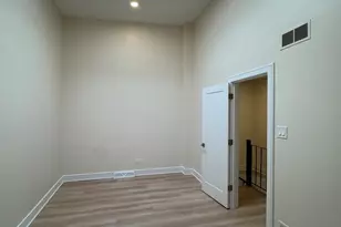 444 N State St, Chicago, IL 60654 - Photo 15