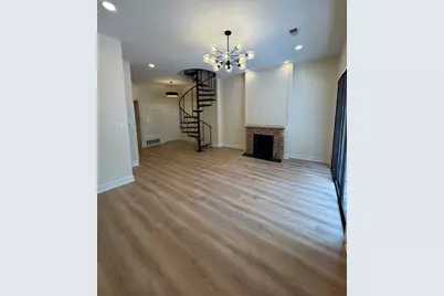 444 N State Street #2G, Chicago, IL 60654 - Photo 7