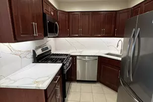 444 N State St, Chicago, IL 60654 - Photo 3