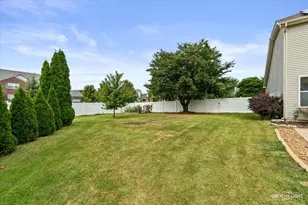 906 Rivers Edge Dr, Minooka, IL 60447 - Photo 33