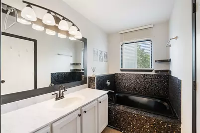1779 Hickory Park Lane, Aurora, IL 60504 - Photo 15