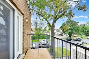 6743 N Oliphant Ave, Chicago, IL 60631 - Photo 37