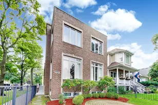 6743 N Oliphant Ave, Chicago, IL 60631 - Photo 3