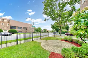 6743 N Oliphant Ave, Chicago, IL 60631 - Photo 7