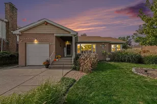 18630 Ashland Ave, Homewood, IL 60430 - Photo 3