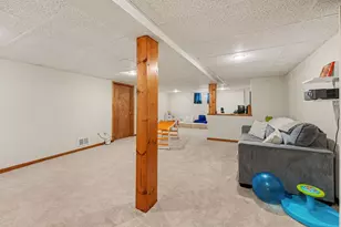18630 Ashland Ave, Homewood, IL 60430 - Photo 17