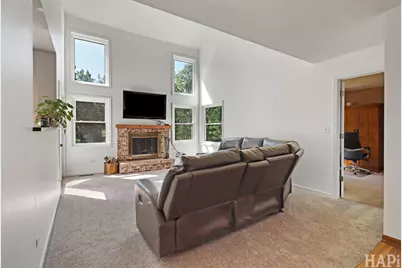 1446 Kingsbury Court, Gurnee, IL 60031 - Photo 11
