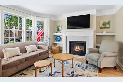 7049 N Moselle Avenue, Chicago, IL 60646 - Photo 5